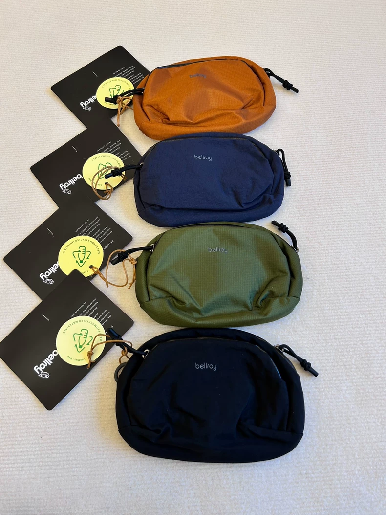 Tech Accessories For Travel - กระเป๋า Bellroy Venture Pouch 1.5L Tech