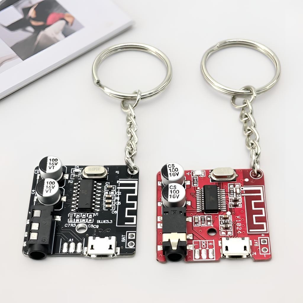 Tech Accessories Board - พวงกุญแจแผงวงจรสไตล์ไซเบอร์พังก์ ดีไซน์ย้อนยุค สวยงามแบบเทคโนโลยี แผงวงจรพิมพ์และโลหะ ของตกแต่งกระเป๋าสุดเท่ห์ ขายส่ง