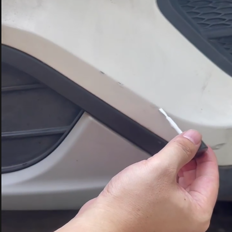 ชุดสีทาซ่อมรถยนต์ (พร้อมแปรง)  - Tech Accessories For Car บทวิจารณ์และราคา